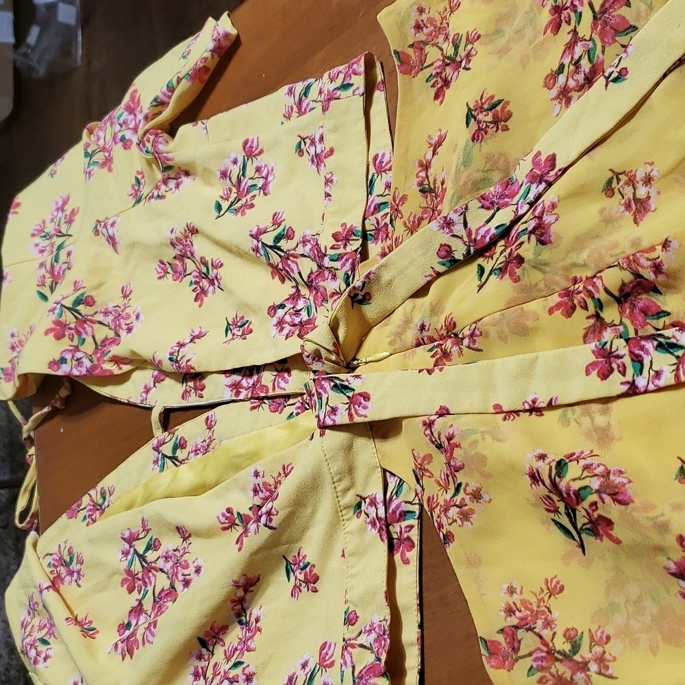XOXO floral yellow High low maxi dress XL - Picture 12 of 16